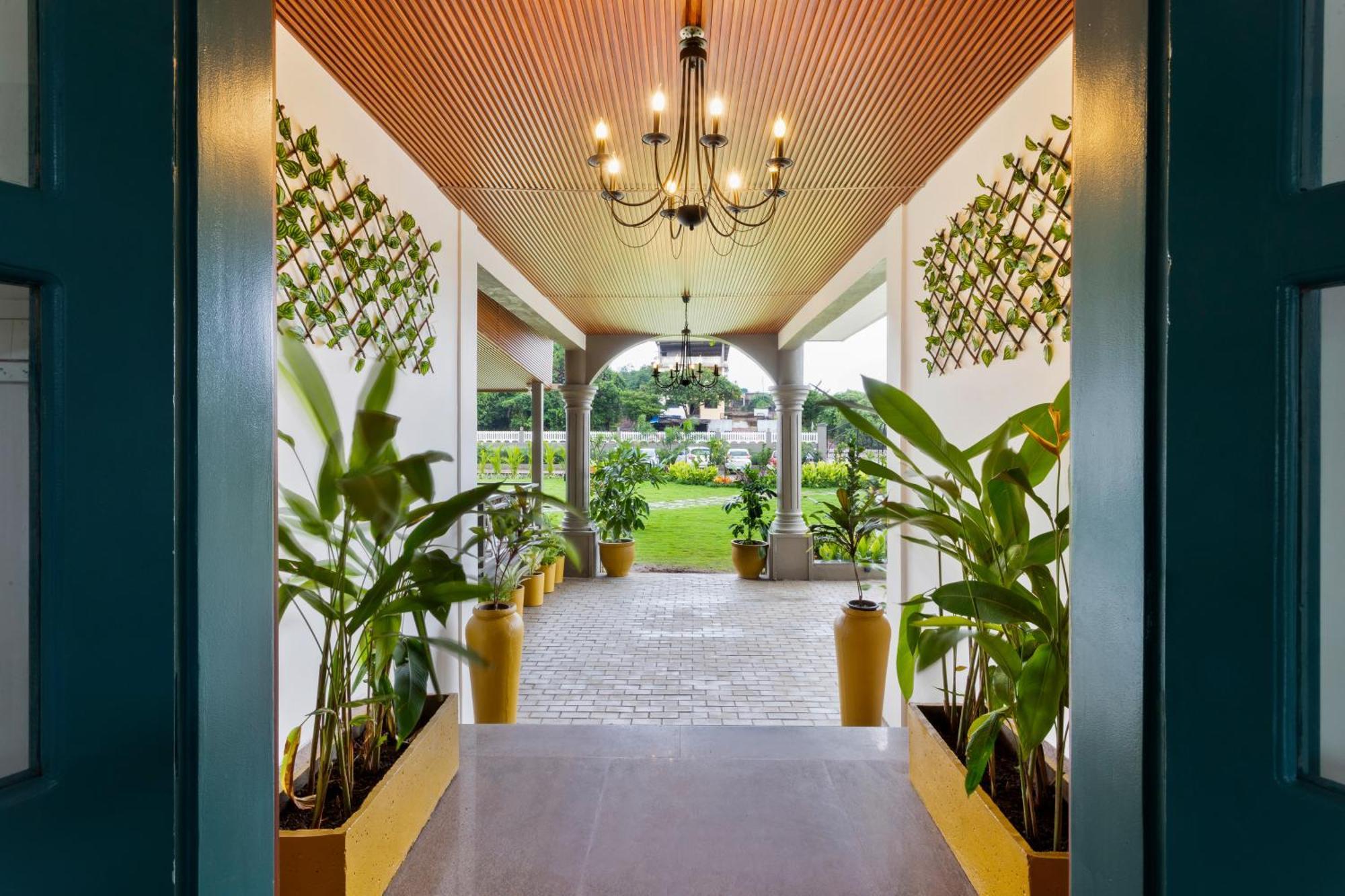 Stone Wood Hotel Amboli Amboli  Εξωτερικό φωτογραφία