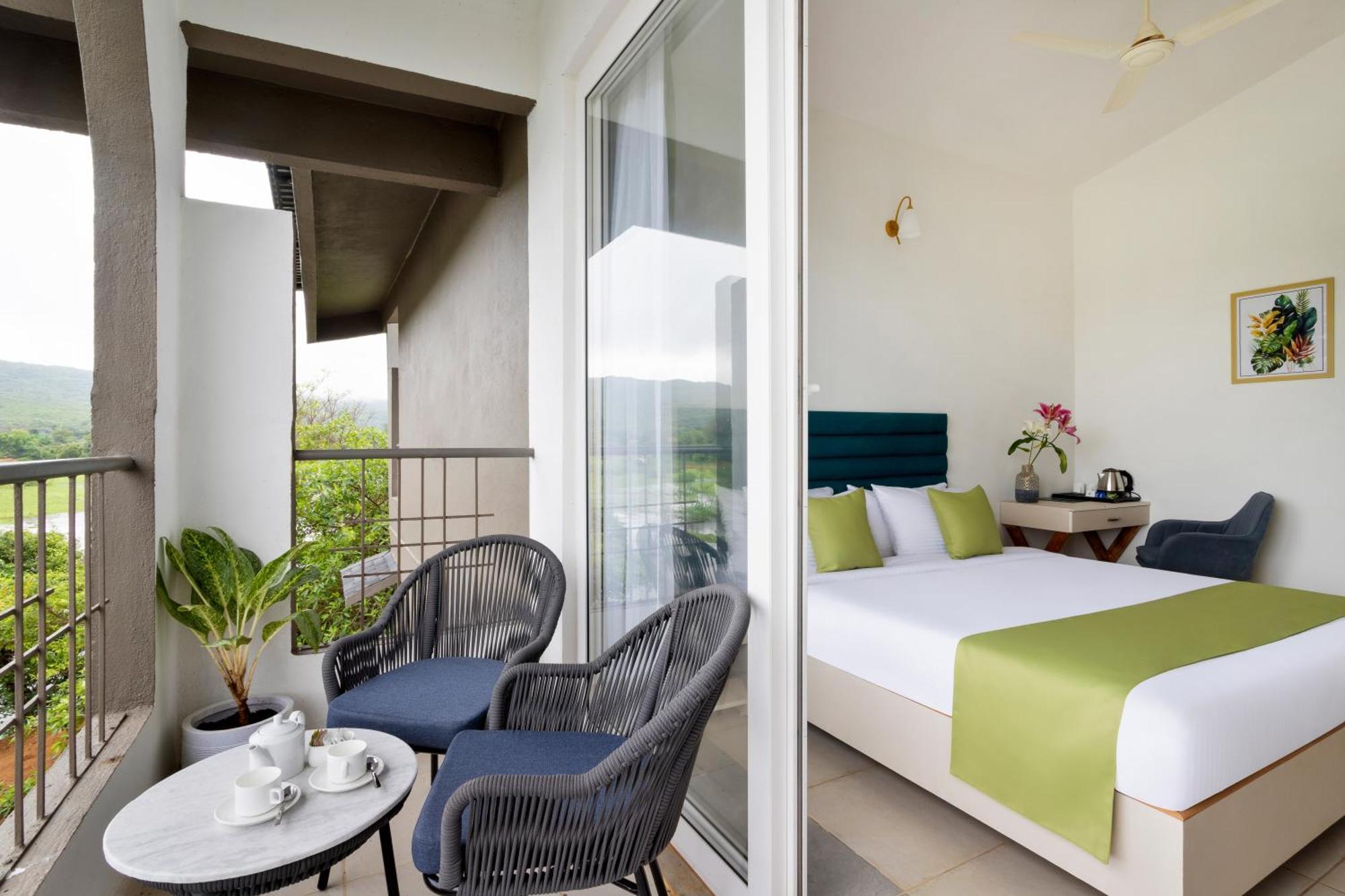 Stone Wood Hotel Amboli Amboli  Εξωτερικό φωτογραφία
