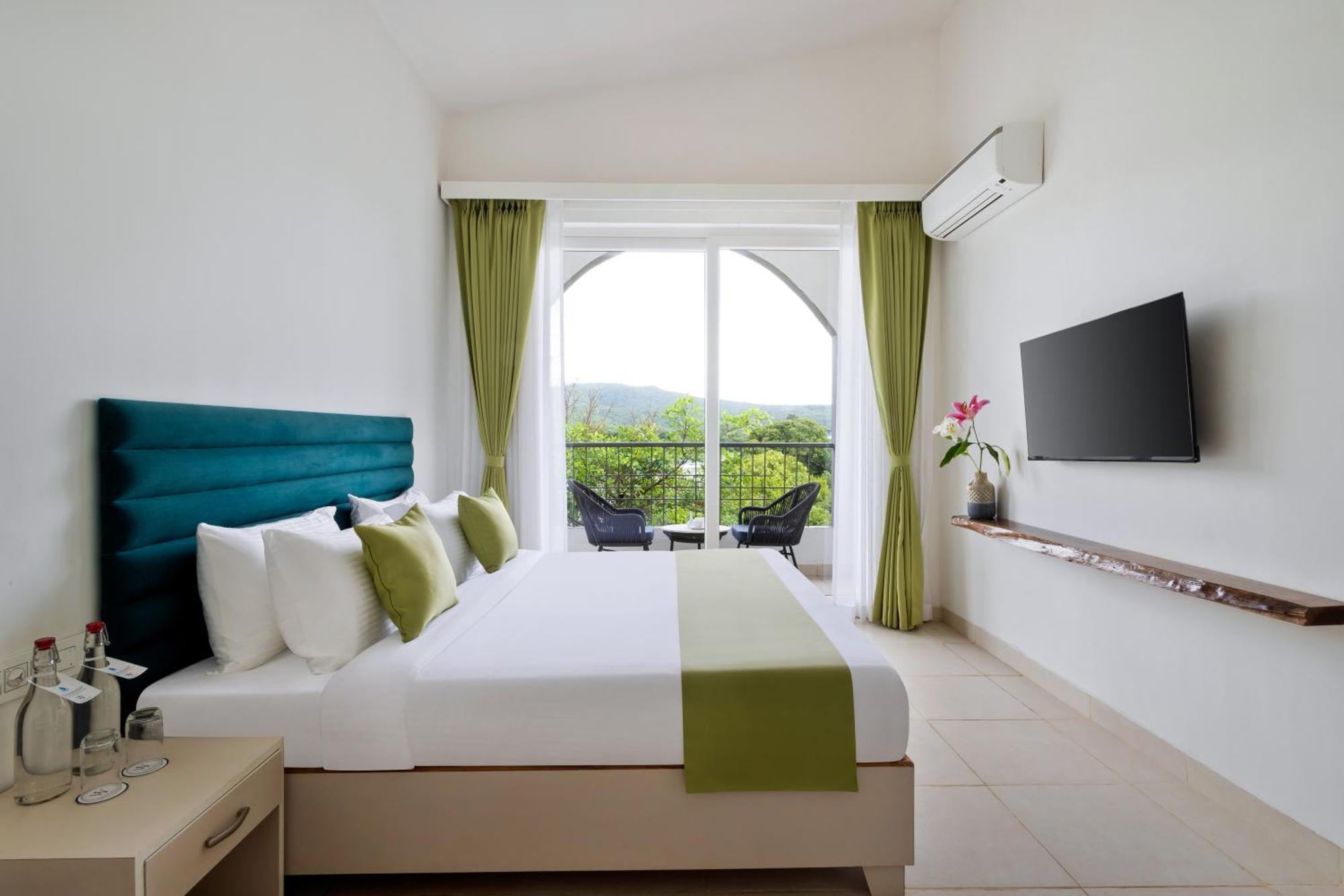 Stone Wood Hotel Amboli Amboli  Εξωτερικό φωτογραφία