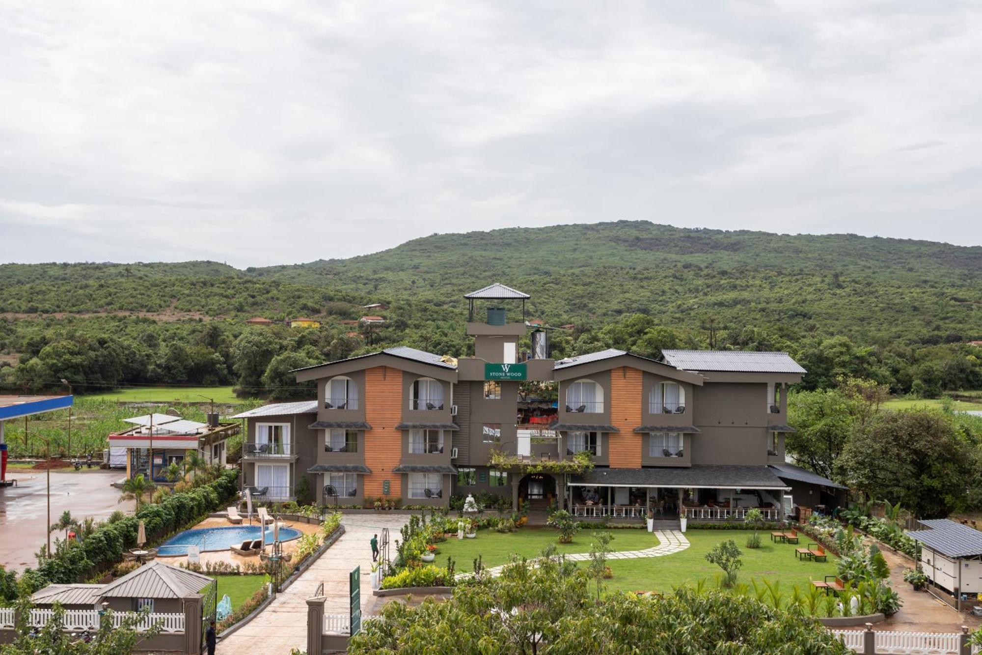 Stone Wood Hotel Amboli Amboli  Εξωτερικό φωτογραφία