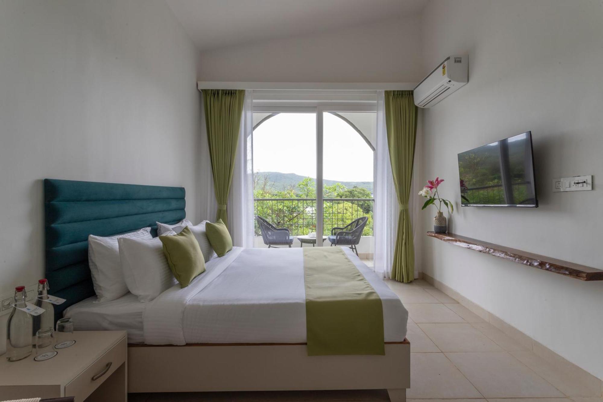 Stone Wood Hotel Amboli Amboli  Εξωτερικό φωτογραφία